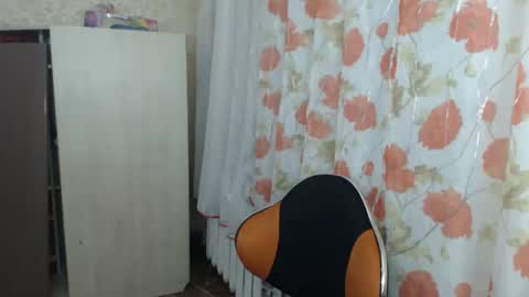 Snapshot of emilyfork chatting on 02/11/25, 05:07 emilyfork online show from 02/11/25, 05:07