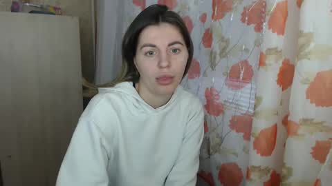 Snapshot of emilyfork chatting on 02/17/25, 02:48 emilyfork online show from 02/17/25, 02:48