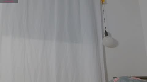 Snapshot of emilygaviria chatting on 02/23/25, 01:02 EMILY GAVIRIA online show from 02/23/25, 01:02
