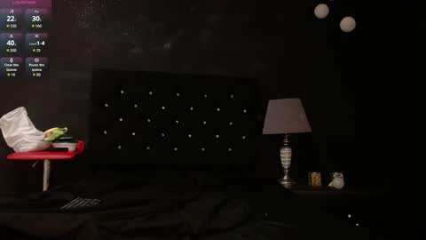 Snapshot of emilygomezz chatting on 02/18/25, 11:44 Emily online show from 02/18/25, 11:44
