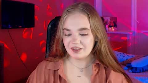 Emily  Emi online show from 11/04/25, 01:32