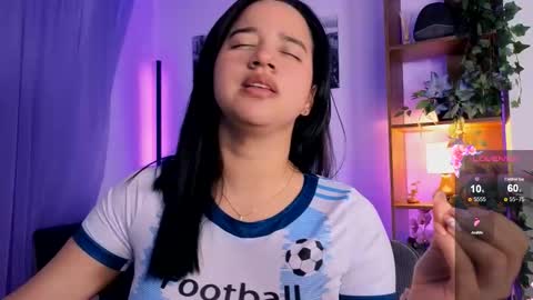 Snapshot of emilyrousex chatting on 09/12/25, 06:08 emilyrousex online show from 09/12/25, 06:08