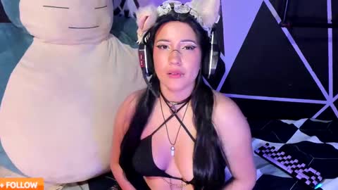 Snapshot of emilythemachine chatting on 02/21/25, 01:55 emilythemachine online show from 02/21/25, 01:55