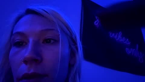 emilywarren296 online show from 10/12/25, 01:43