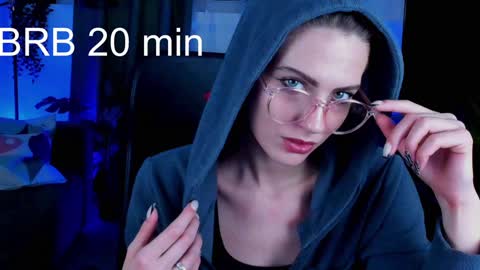 Snapshot of emilywiled chatting on 01/19/25, 11:34 Emily online show from 01/19/25, 11:34