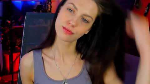 Snapshot of emilywiled chatting on 02/28/25, 11:25 Emily online show from 02/28/25, 11:25