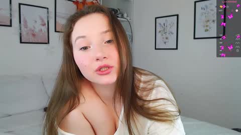 Snapshot of emilyxgrasez chatting on 02/05/25, 08:11 Emily online show from 02/05/25, 08:11