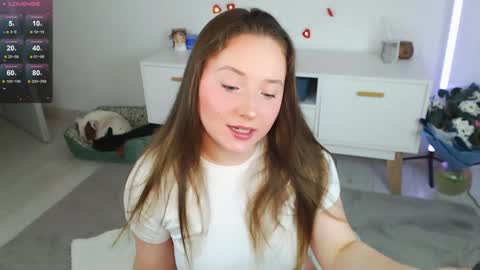 Snapshot of emilyxgrasez chatting on 02/08/25, 10:51 Emily online show from 02/08/25, 10:51