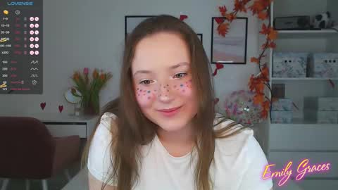 Snapshot of emilyxgrasez chatting on 03/08/25, 03:17 Emily online show from 03/08/25, 03:17