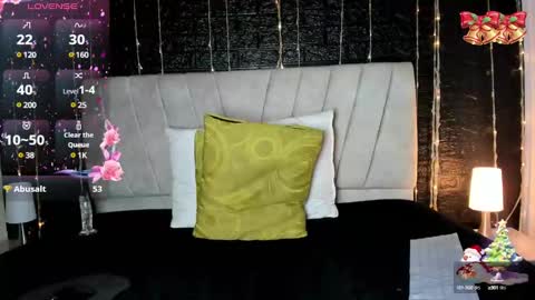 Snapshot of emilyy_sexy01 chatting on 01/03/25, 03:01 emilyy_sexy01 online show from 01/03/25, 03:01