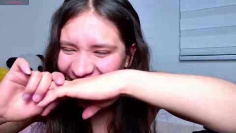 Emily online show from 09/22/25, 11:29