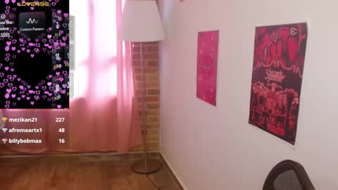 Snapshot of emitaa17228 chatting on 02/17/25, 09:41 emma online show from 02/17/25, 09:41