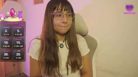 Snapshot of emitaa17228 chatting on 09/16/25, 07:04 emma online show from 09/16/25, 07:04