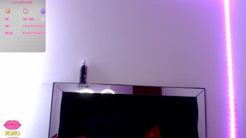 Snapshot of emma_bouvier chatting on 01/18/25, 12:15 Emma online show from 01/18/25, 12:15