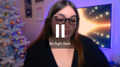 Snapshot of emma_dorn chatting on 12/24/24, 04:19 Eva online show from 12/24/24, 04:19