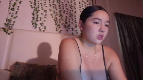 emma_johnson_ online show from 09/19/25, 02:13