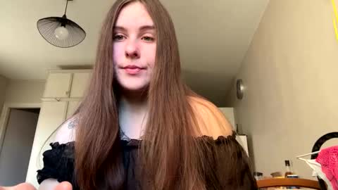 Snapshot of emma_just chatting on 02/06/25, 08:07 emma_just online show from 02/06/25, 08:07