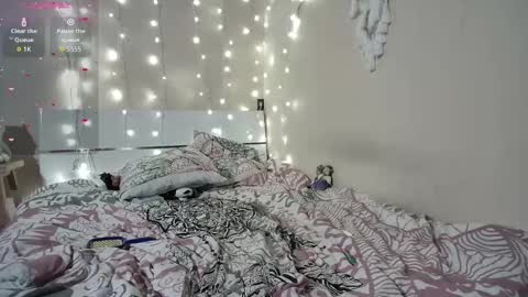 Snapshot of emma_just chatting on 09/11/25, 07:14 emma_just online show from 09/11/25, 07:14