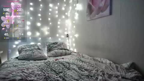 Snapshot of emma_just chatting on 10/08/25, 06:05 emma_just online show from 10/08/25, 06:05