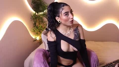 Emma online show from 10/07/25, 05:37