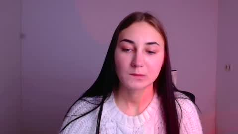 Snapshot of emma_loon chatting on 01/05/25, 09:05 Emma online show from 01/05/25, 09:05