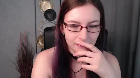 emma online show from 12/05/24, 06:54