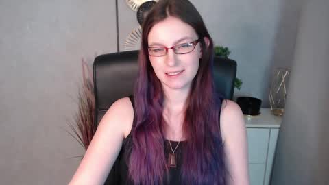 emma online show from 01/03/25, 10:20