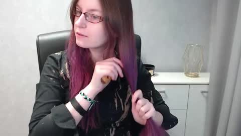 emma online show from 02/01/25, 07:36