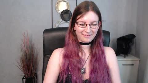 emma online show from 03/12/25, 01:08