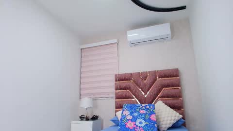 emma online show from 11/05/25, 11:54