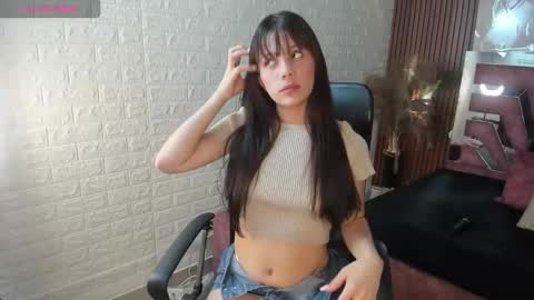 Emma online show from 10/25/25, 07:19