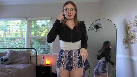 Snapshot of emma_ruby chatting on 12/07/24, 05:53 Emma Ruby online show from 12/07/24, 05:53