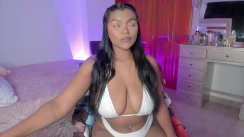 Emma online show from 09/17/25, 05:47