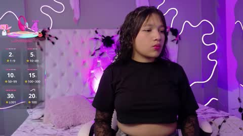 Snapshot of emma_visconti chatting on 11/02/25, 12:51 emma_visconti online show from 11/02/25, 12:51