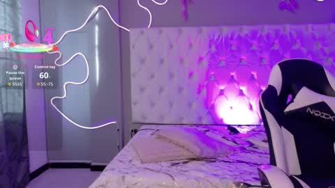 Snapshot of emma_visconti chatting on 11/05/25, 12:05 emma_visconti online show from 11/05/25, 12:05