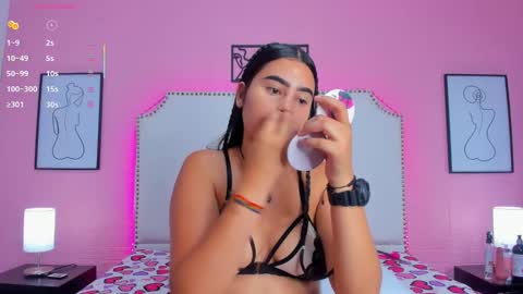 Snapshot of emma_whitee_ chatting on 09/20/25, 12:50 emma_whitee_ online show from 09/20/25, 12:50