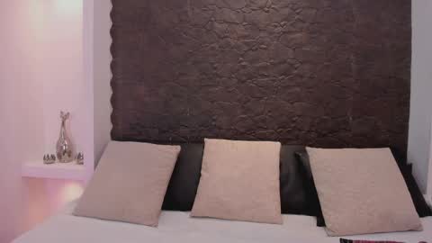 emma_woods__ online show from 10/20/25, 07:47