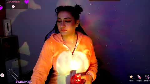 Snapshot of emmaamartinez chatting on 03/09/25, 03:11 modelo independente online show from 03/09/25, 03:11
