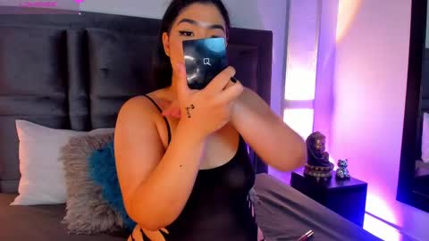 Snapshot of emmabecket2 chatting on 03/04/25, 06:47 emma becket online show from 03/04/25, 06:47
