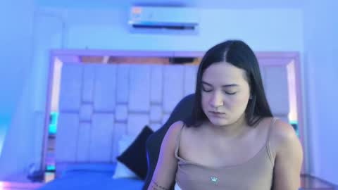 Emma online show from 09/17/25, 11:45