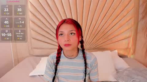 Snapshot of emmaduff_ chatting on 11/10/25, 01:21 online show from 11/10/25, 01:21