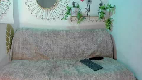 Snapshot of emmaduque chatting on 11/08/25, 07:45 Emma Duque online show from 11/08/25, 07:45