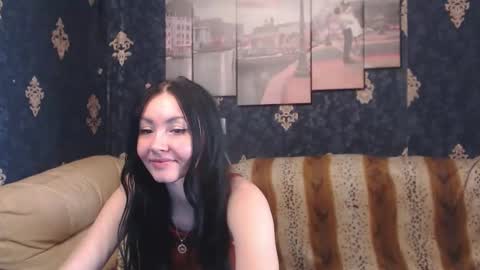 Snapshot of emmagoldx chatting on 01/06/25, 08:14 EmmaGoldX online show from 01/06/25, 08:14