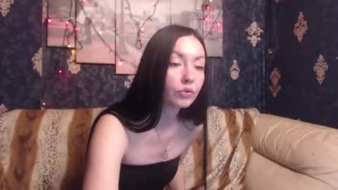 Snapshot of emmagoldx chatting on 01/28/25, 12:54 EmmaGoldX online show from 01/28/25, 12:54