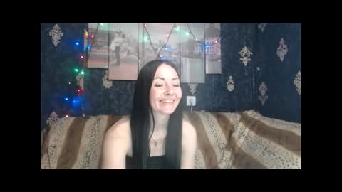 Snapshot of emmagoldx chatting on 03/01/25, 06:32 EmmaGoldX online show from 03/01/25, 06:32
