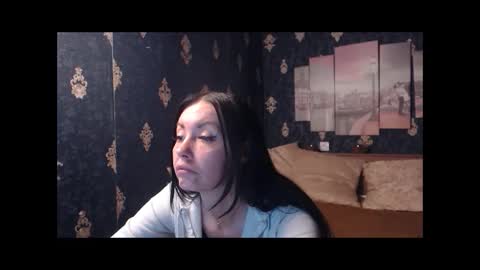 EmmaGoldX online show from 11/24/25, 03:28