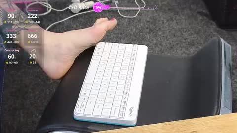 Emma online show from 10/21/25, 08:37