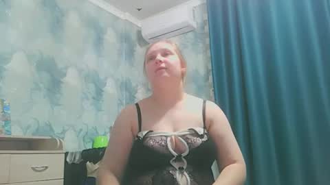 emmamelody online show from 09/28/25, 10:15