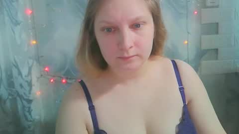 emmamelody online show from 11/17/25, 11:05