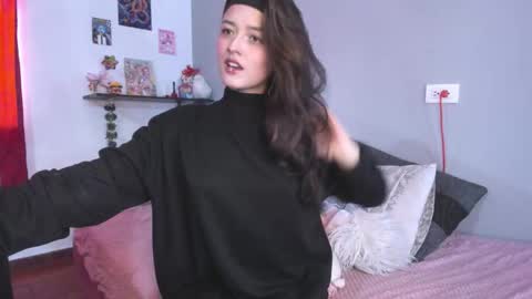 Snapshot of emmantho chatting on 10/01/25, 05:08 Emmantho online show from 10/01/25, 05:08